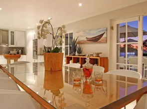 Incredible 6bed W Pool in Camps Bay Villa Galazzio
