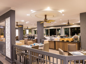 Отель Golden Sea Pattaya Hotel