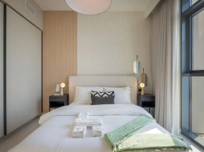 Aya - Exquisite Beachfront 1BR Living in Palm Jumeirah