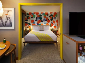 The Kinney - Venice Beach