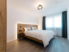 Moderne 3 Zi.-FeWo BlackForest Art Nähe Freiburg