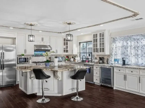 Spaciour 4Br 4bth Stunning House With Free Parking