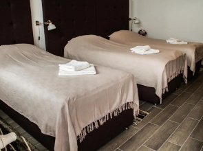 Rooms Rebolj