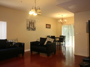 Gorgeous 2BD Apartment