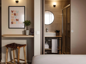 Strand Suites By Neu Collective