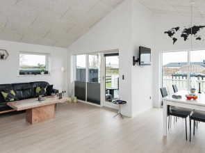 Elegant Holiday Home in Juelsminde With Terrace