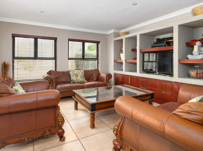Harbour Close 18