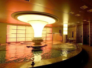 Qindao International Hotel