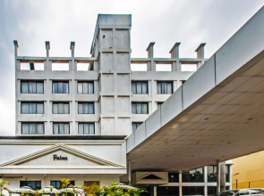 Quality Inn Regency