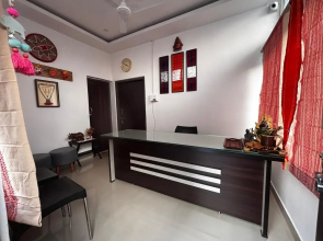 The Gulmohar Inn