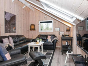 6 Person Holiday Home in Hemmet