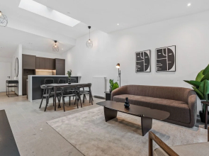 Charming Clausen Getaway Serene ID209