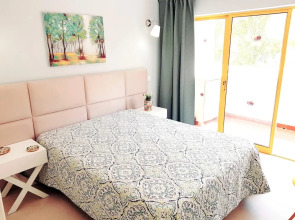 Apartment With one Bedroom in Portimão, With Wonderful Lake View, Pool