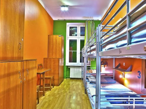 Nathans Villa Hostel