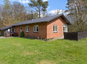 "Eina" - 250m from the sea in NE Jutland