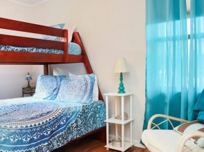 Blue Moon Cottage
