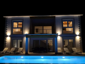 Sunset Sea View Villa 8