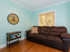 Salty Dog - Dog Friendly Home On Sanibel! 3 Bedroom Home
