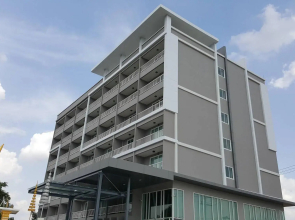 Chaisaeng Villa Hotel