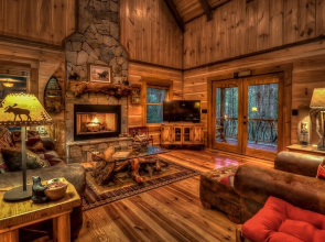 Buckingham Palace by Escape to Blue Ridge