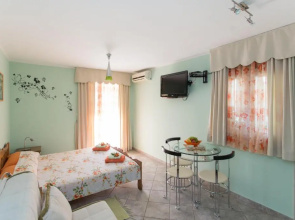 Durovic Apartments