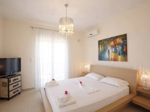 Luxury Villa Blanca With Sea View