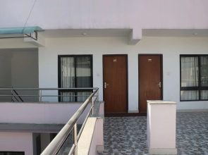 OYO 156 Hotel Sweet Town