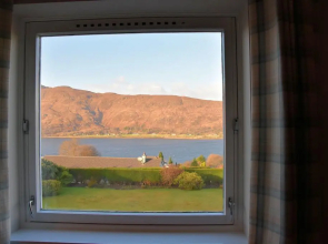 Lochview House