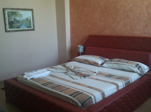 Dashamir Hotel