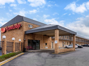 Econo Lodge Belton - Kansas City South