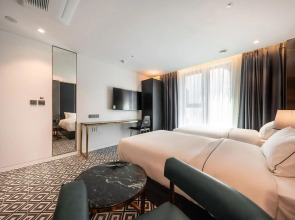 Hotel The Castle Jamsil