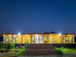 SaffronStays Cabana