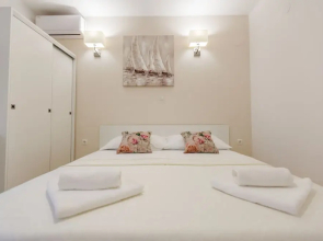 Apartmani Studio Sleeps 2 -parking -private Garden