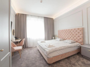 Boleslav Home De Luxe