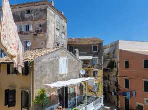 Casa di Kaparetto by Corfuescapes