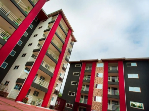 Earl Heights Suites Hotel