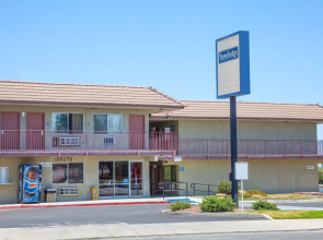 Baymont By Wyndham Coalinga