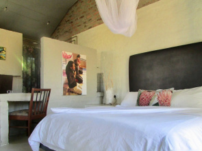 Essere Lodge Guest House