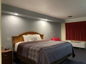 Campus Inn Motel