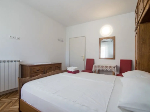 Apartments & Rooms Nada