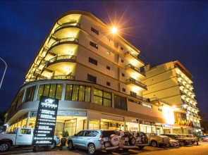 Mikhael's Hotel