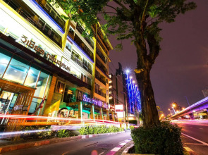 Palette Bella B All Suites Bangkok Hotel