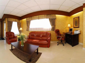 Hollies Hotel & Suites