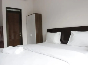 Simply Homey Studio at Gateway Pasteur Apartment near Exit Toll