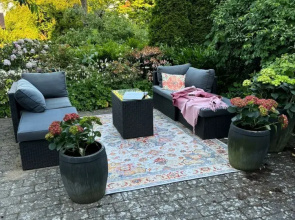 Villa Apartment With Private Garden