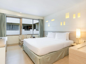 Sunshine Hotel And Residences