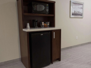 Best Western Plus Gardena Inn & Suites