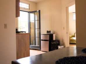 Nice - New & Clean Berkeley Studio