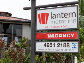 Lantern Motor Inn