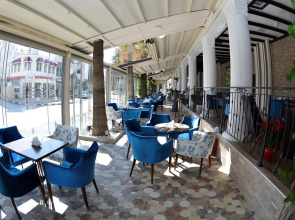 Dome Hotel